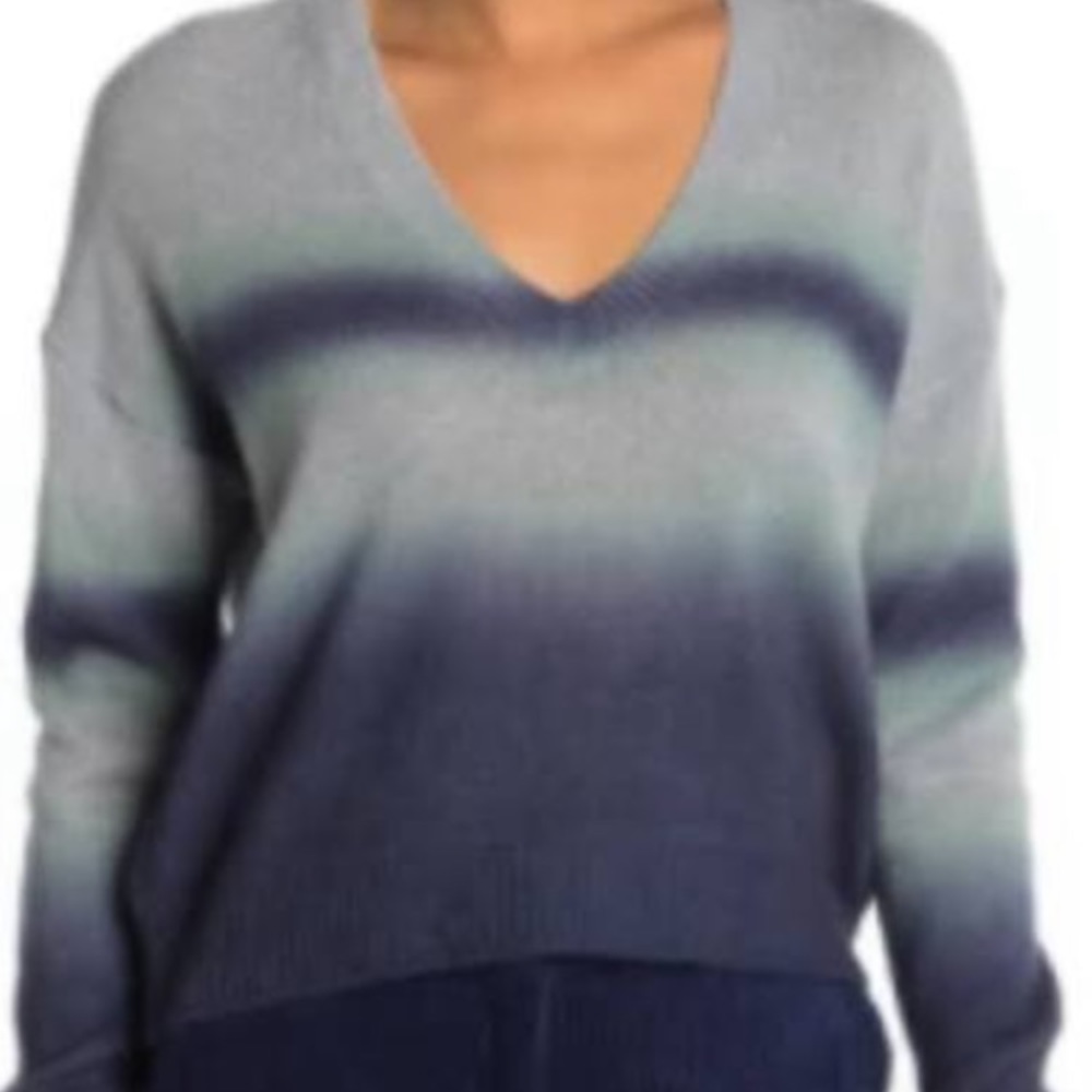 360 Cashmere Women’s Clover Sweater